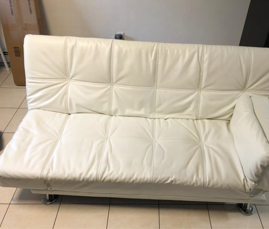 Professional Upholstery cleaning NYC service Why Choose Professional Upholstery Cleaning NYC Services in New York?